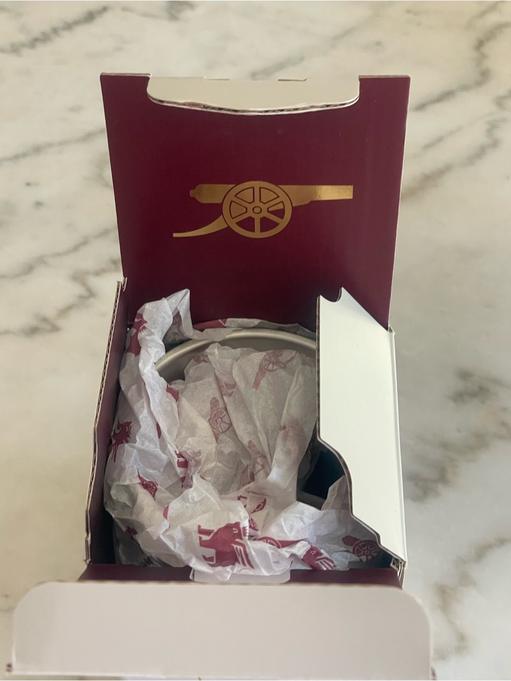 New NIB Stanley x Arsenal White & Gold Travel Tumbler NEW FIFA - Picture 4 of 7